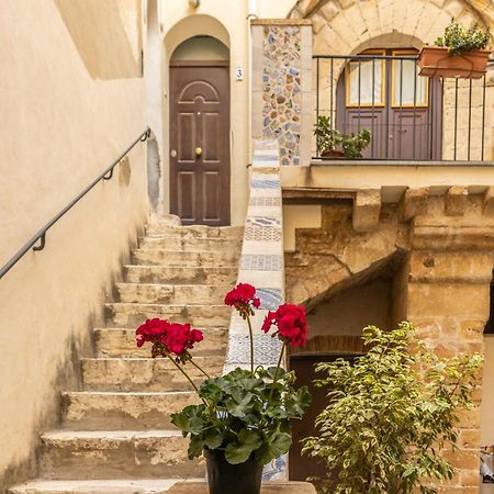 Antico Portale Apartment Trapani Exterior foto