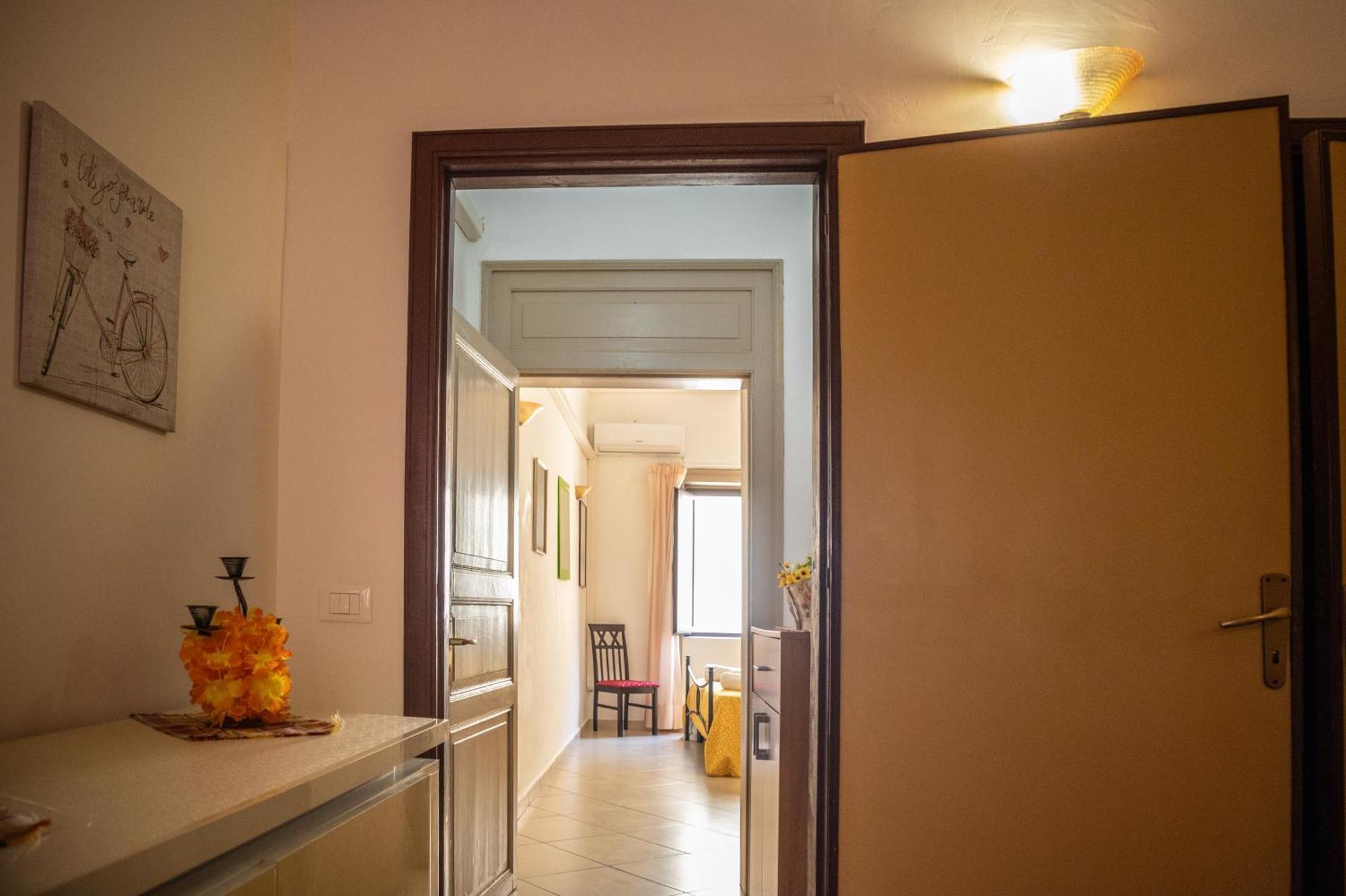 Antico Portale Apartment Trapani Exterior foto