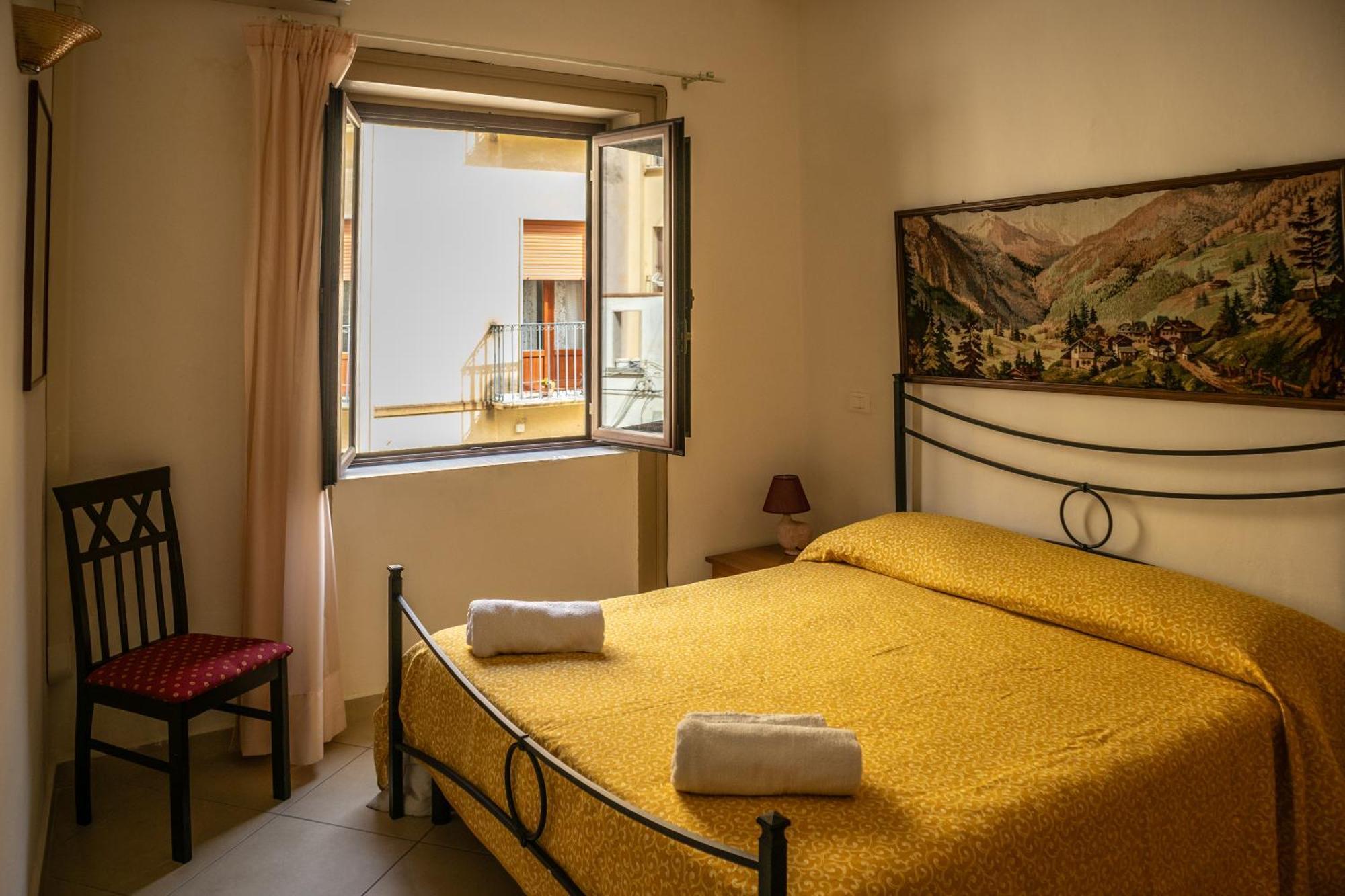 Antico Portale Apartment Trapani Exterior foto